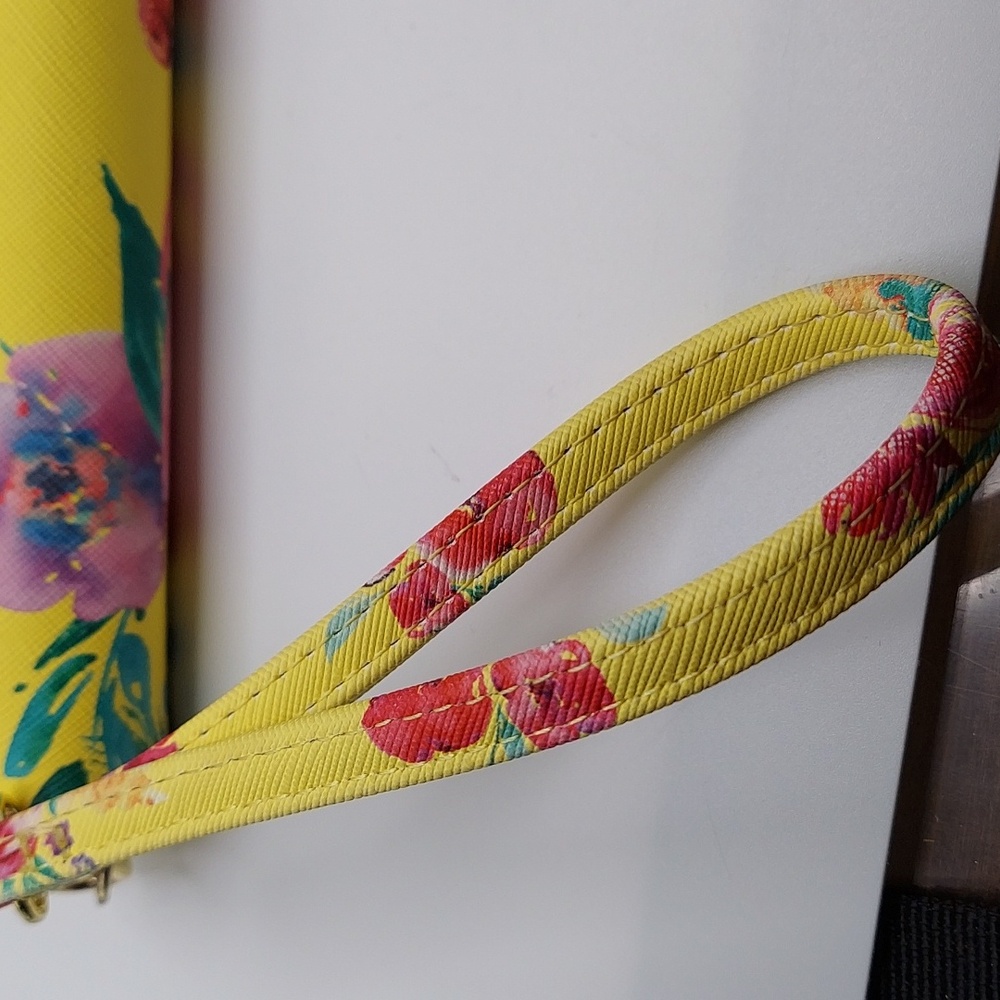 Betsey Johnson Yellow Floral Wristlet Clutch, GC, 8"x4.5". - Picture 7 of 10